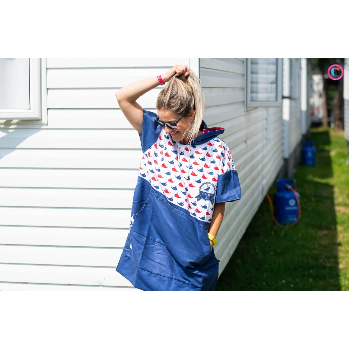 Damskie ponczo surferskie plażowe szykoschnące ręcznik Ahoy Gagaboo