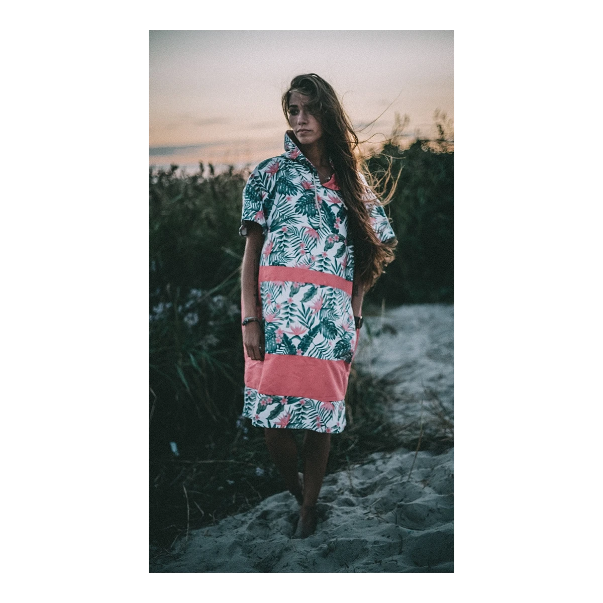 Damskie ponczo surferskie plażowe szykoschnące ręcznik Chillout Gagaboo