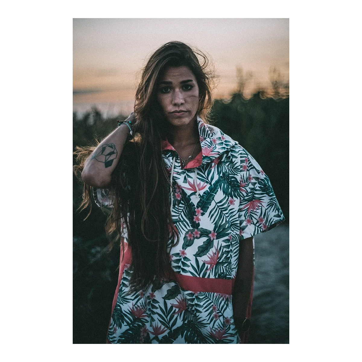 Damskie ponczo surferskie plażowe szykoschnące ręcznik Chillout Gagaboo